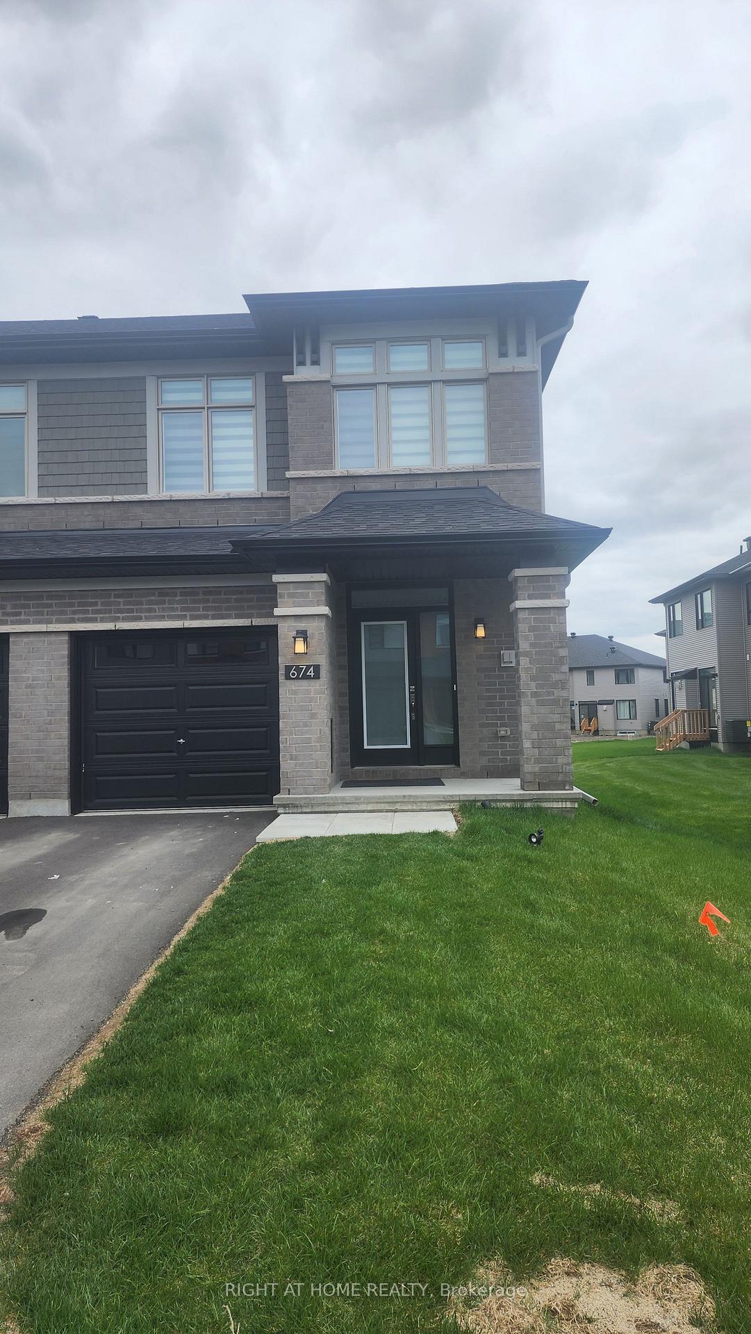 674-honeydew-street-ottawa-ontario-x13133828