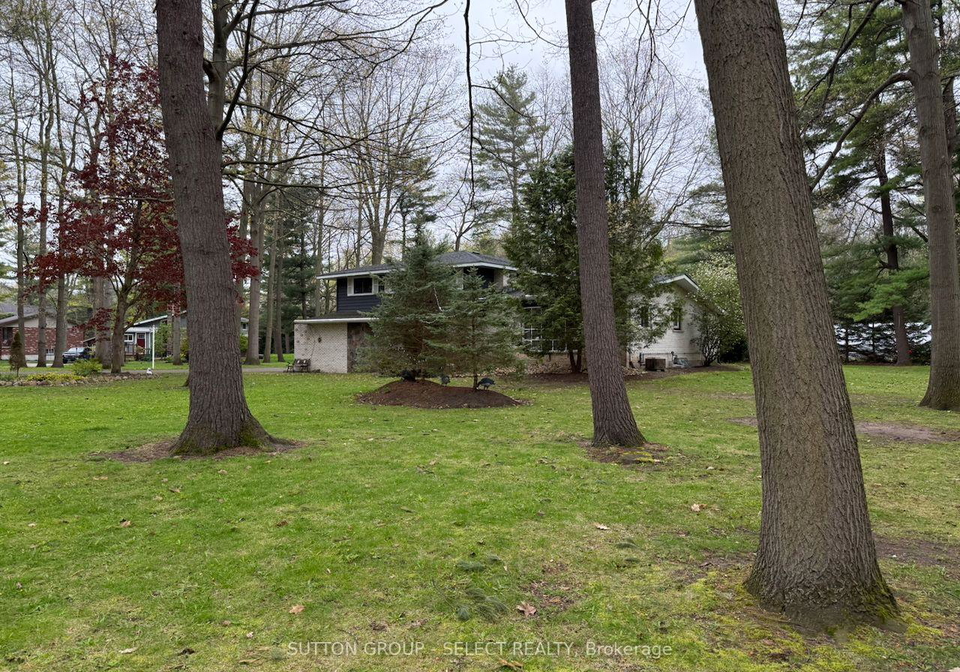 10103-jane-street-lambton-shores-ontario-x13133832
