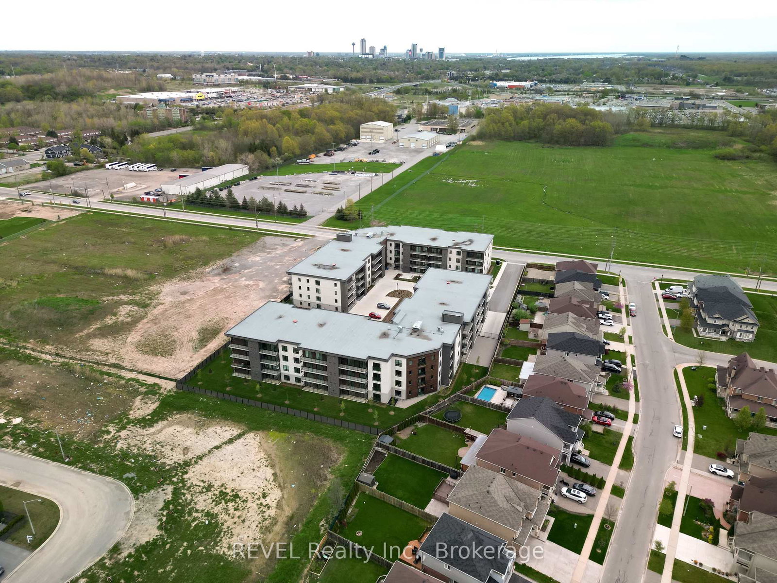 7549a-kalar-road-niagara-falls-ontario-x13133970