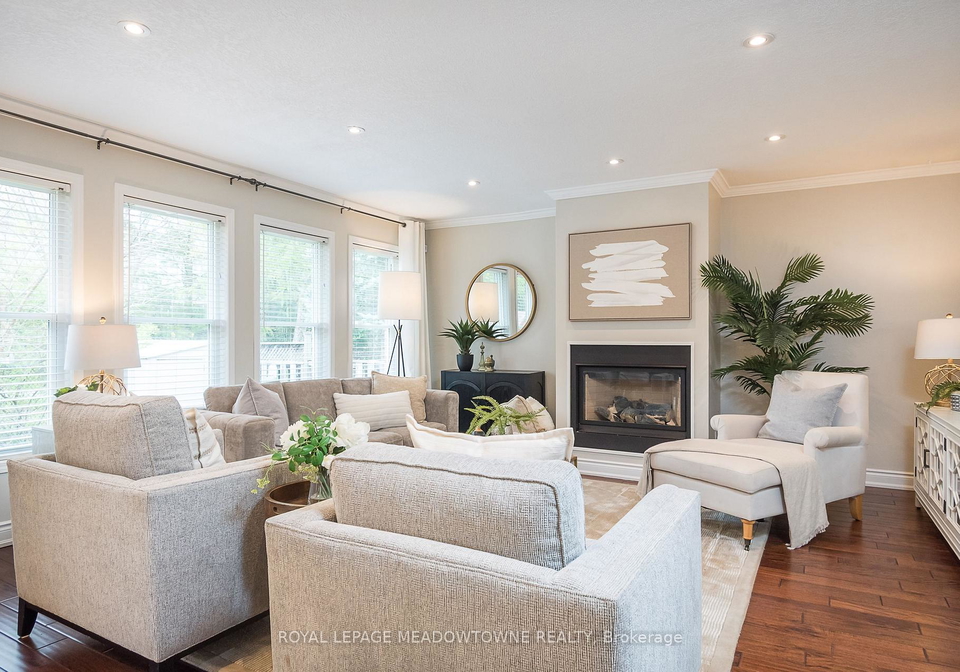 23-baggs-crescent-cambridge-ontario-x13133976