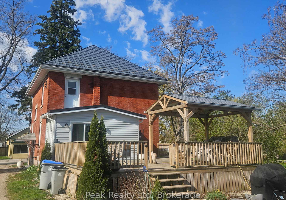 236-huron-road-perth-south-ontario-x13134096
