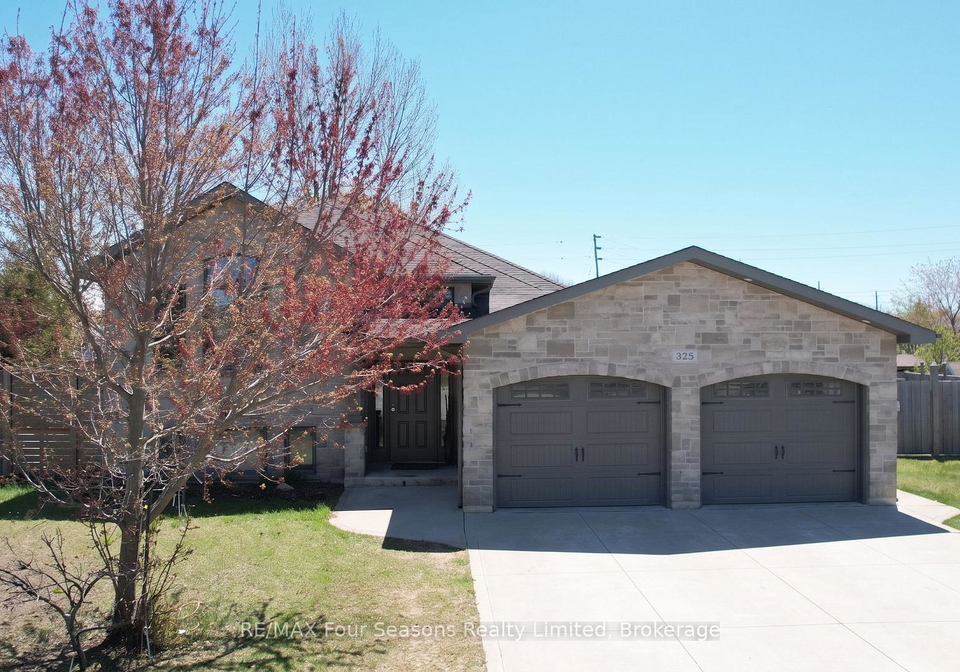 325-gingrich-crescent-saugeen-shores-ontario-x13134102