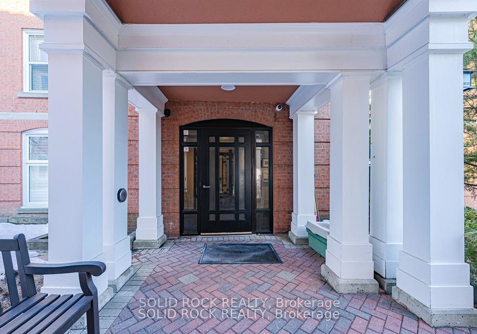 11-durham-private-ottawa-ontario-x13134136