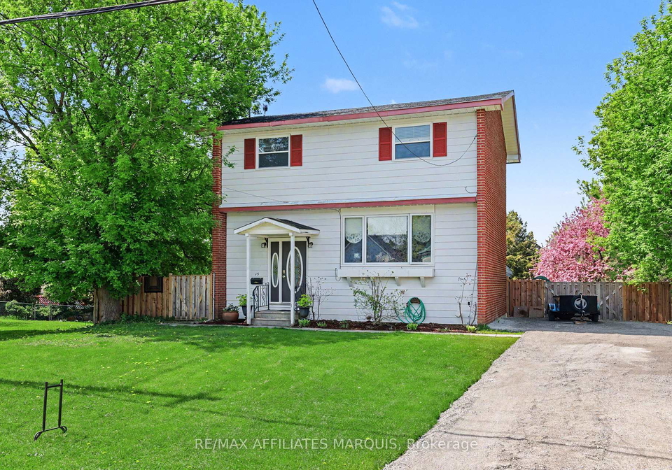 15-philip-street-smiths-falls-ontario-x13134182
