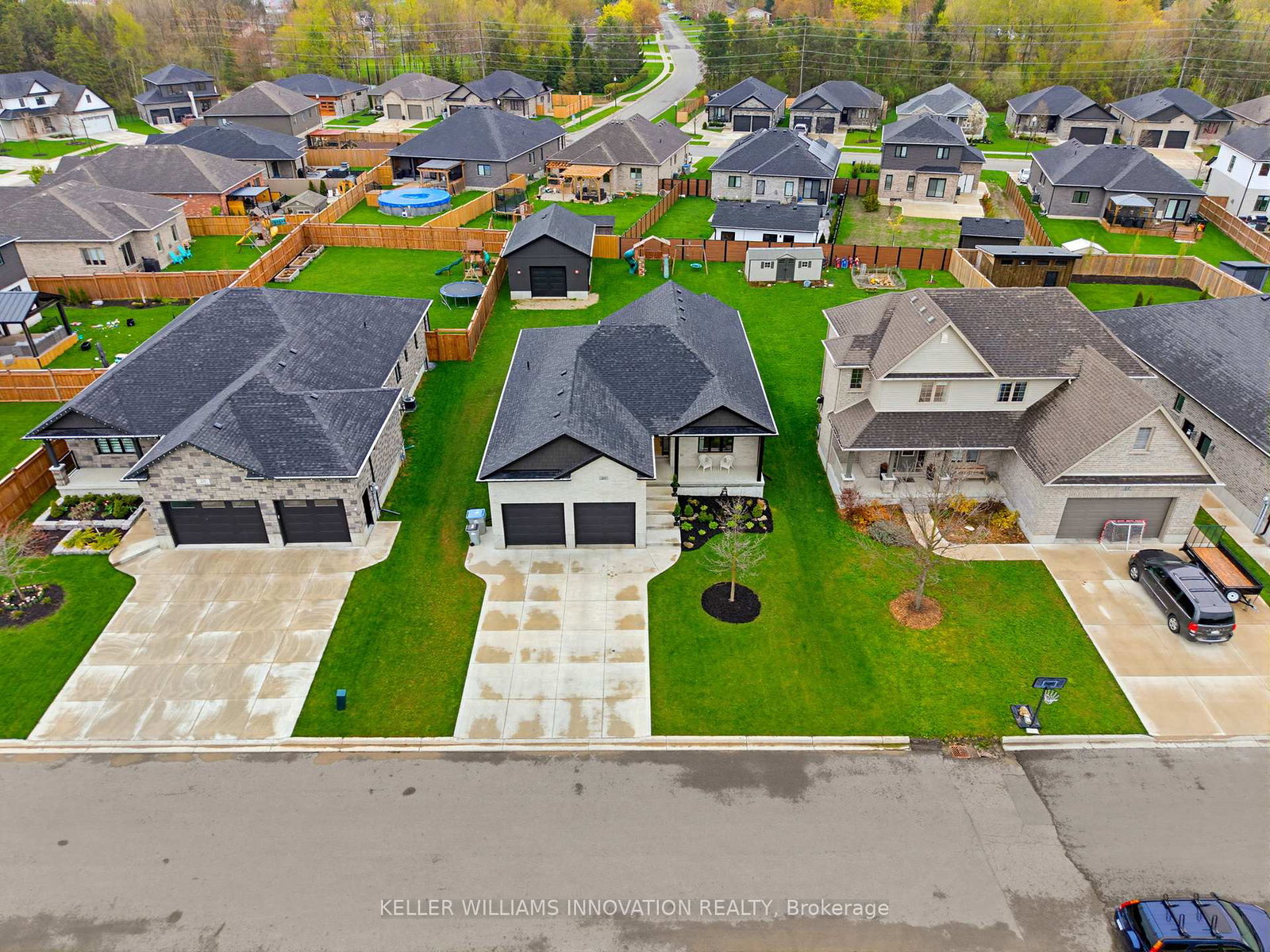 24-gilmer-crescent-north-perth-ontario-x13134212