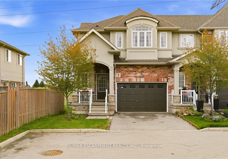 73-medici-lane-hamilton-ontario-x13134316