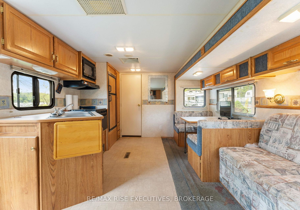 9-glenford-lane-frontenac-ontario-x13134344