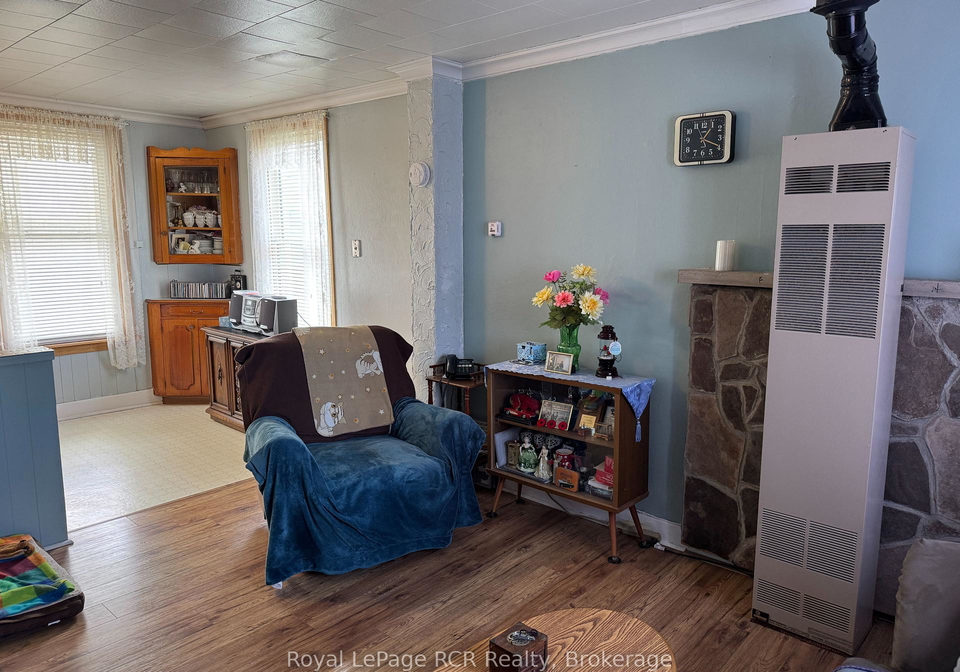 381-14th-street-w-owen-sound-ontario-x13134370