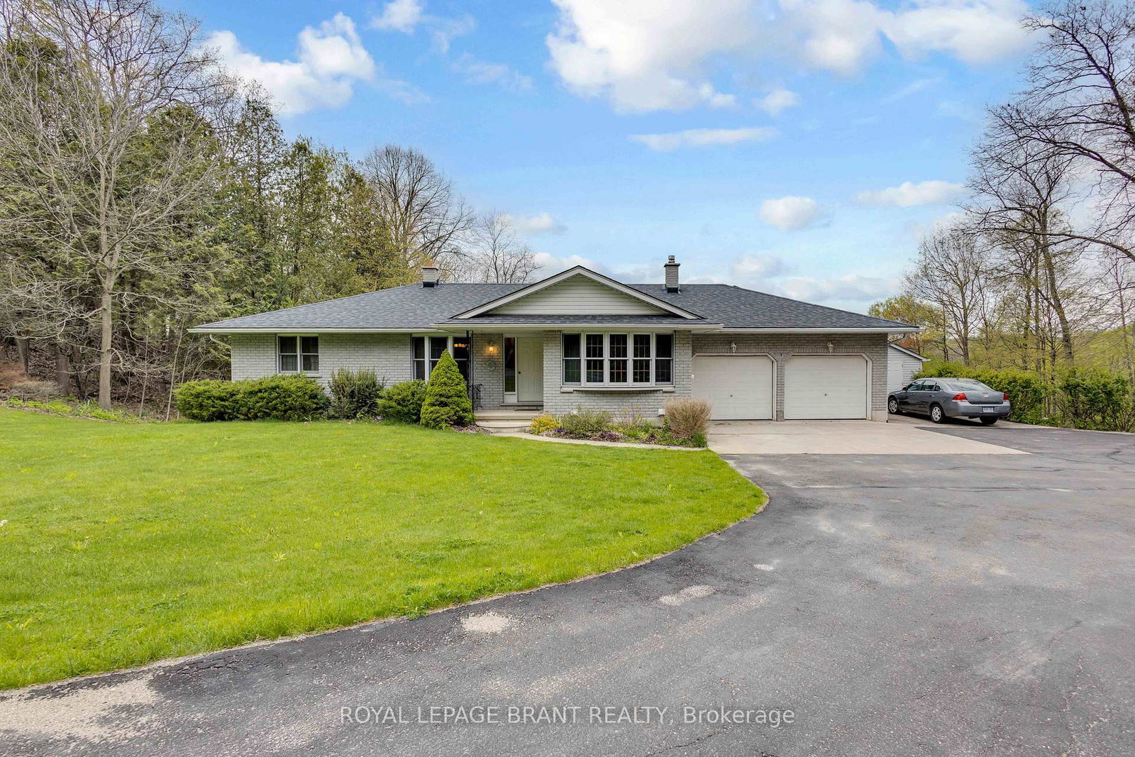 10-burnside-drive-brant-ontario-x13134386