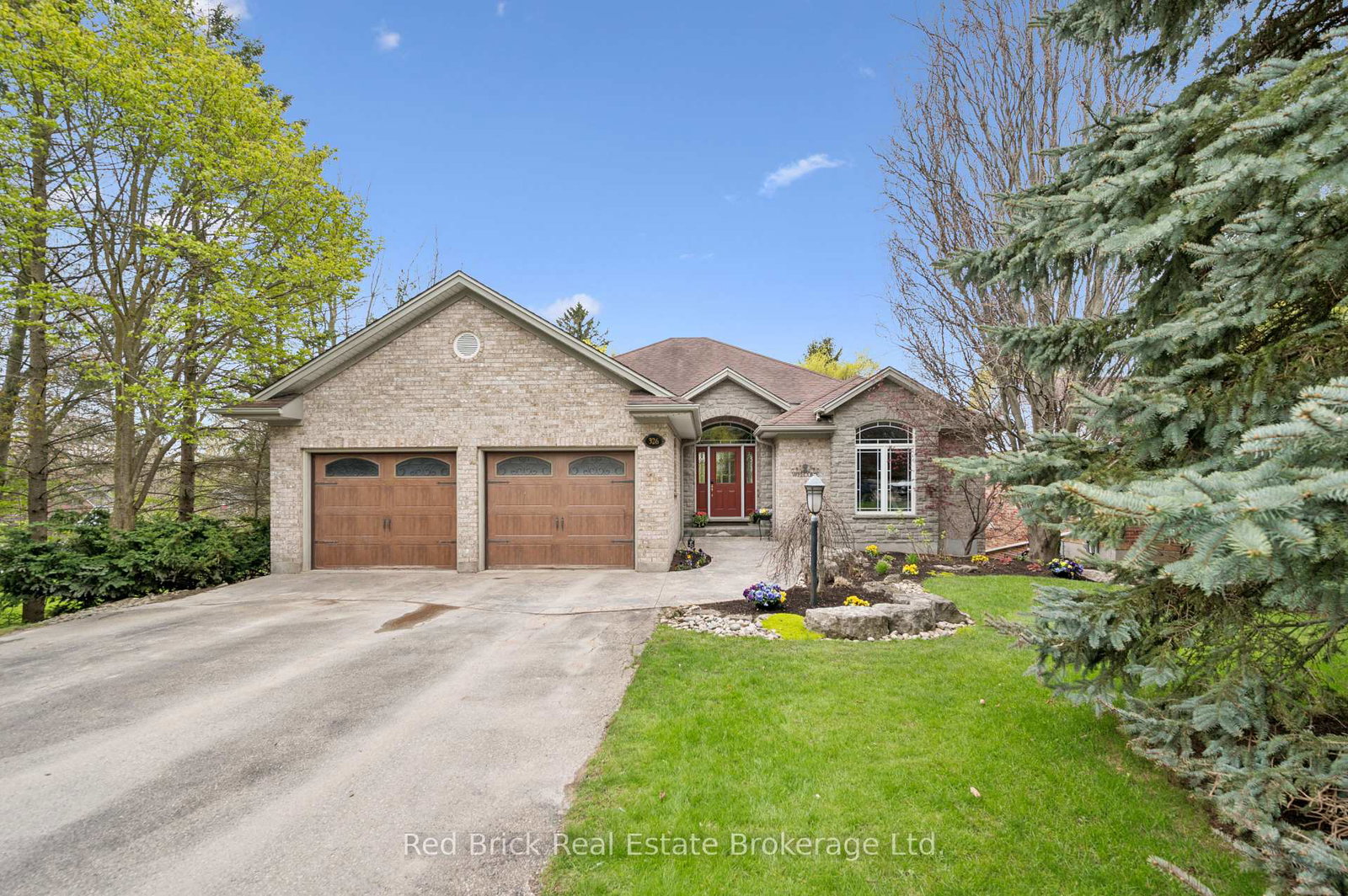 326-erb-street-centre-wellington-ontario-x13134552