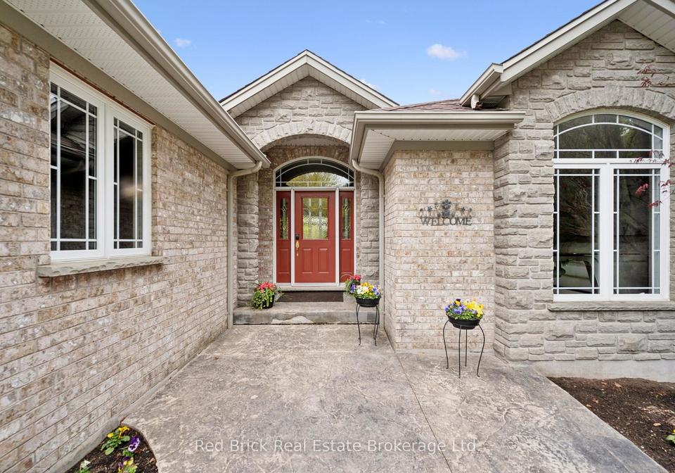 326-erb-street-centre-wellington-ontario-x13134552