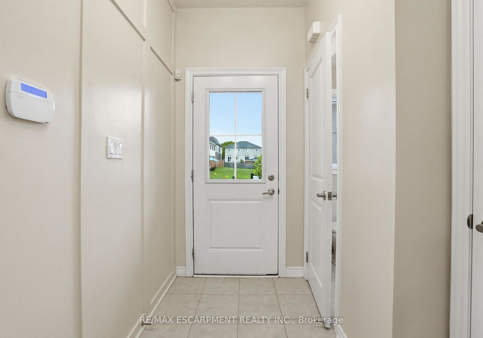 19-mia-drive-e-hamilton-ontario-x13134578