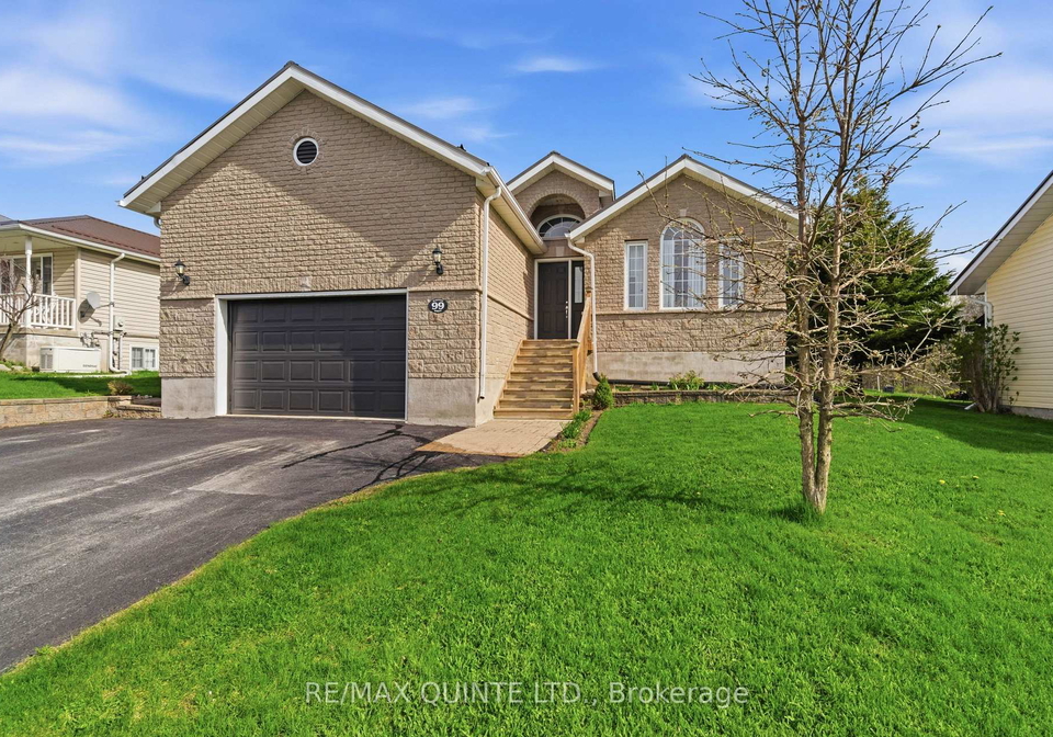 99-mckenzie-street-centre-hastings-ontario-x13134666