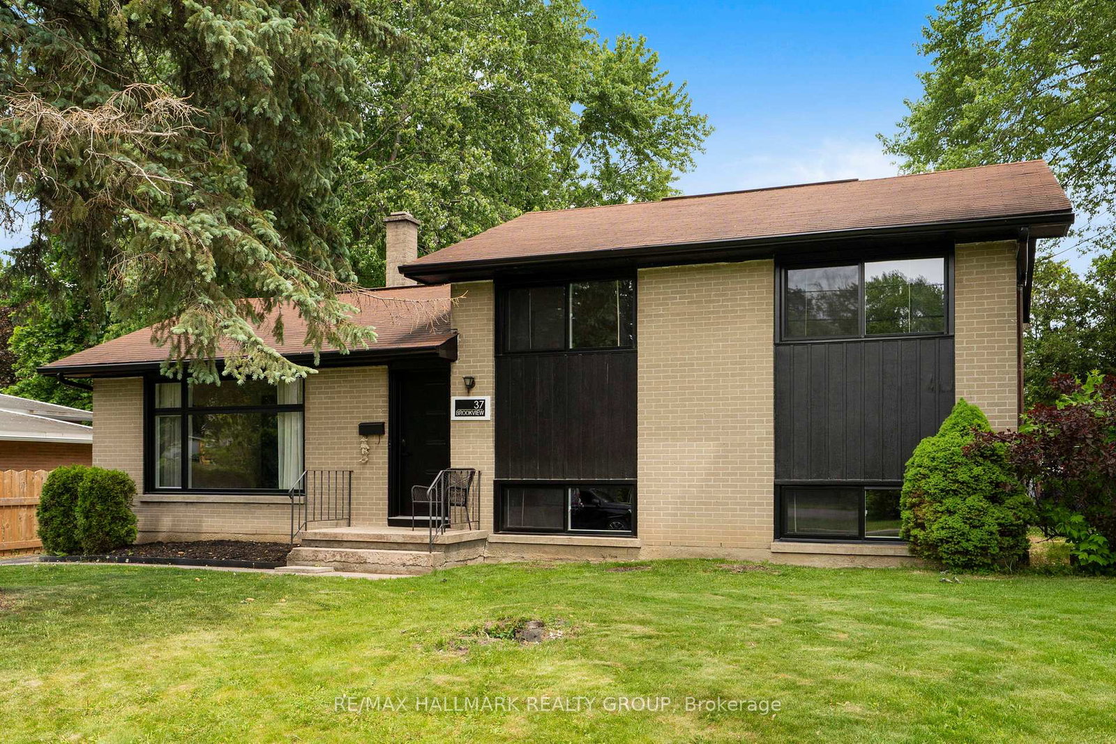 37-brookview-crescent-brockville-ontario-x13134826