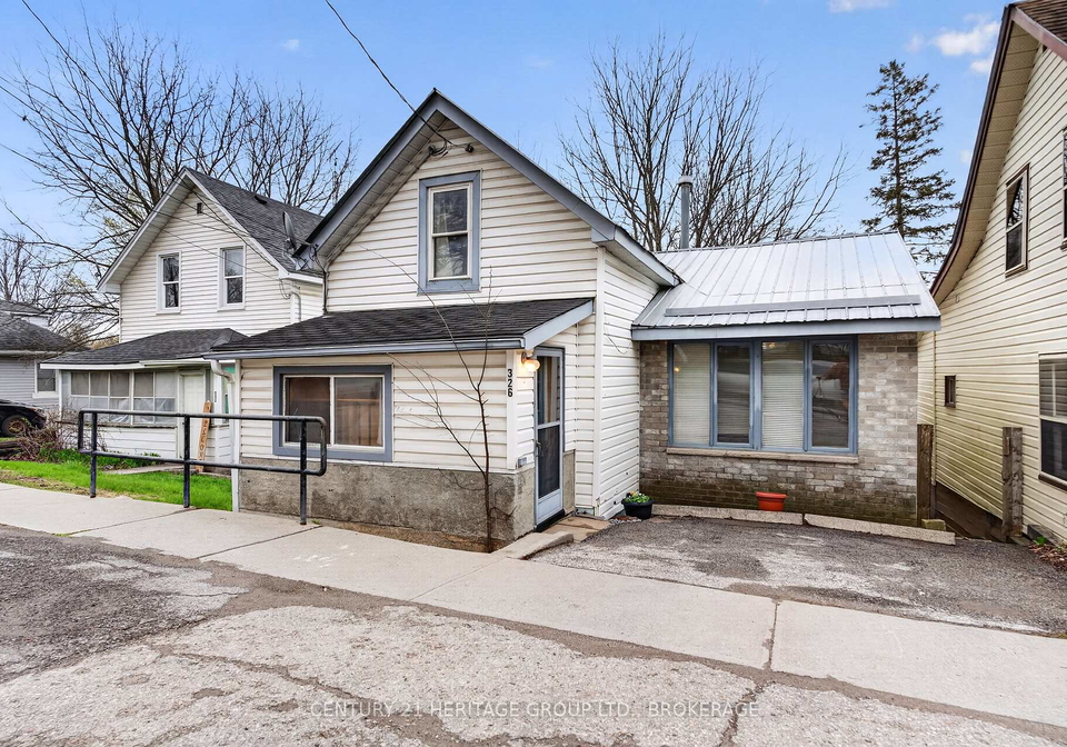 326-dundas-street-deseronto-ontario-x13134904
