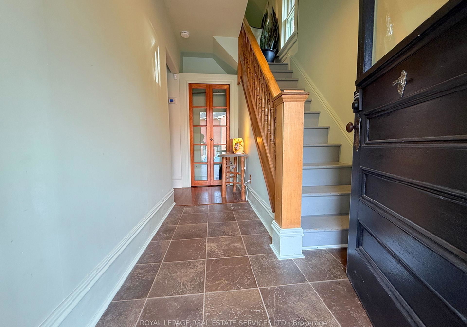 14-duke-street-stratford-ontario-x13134954
