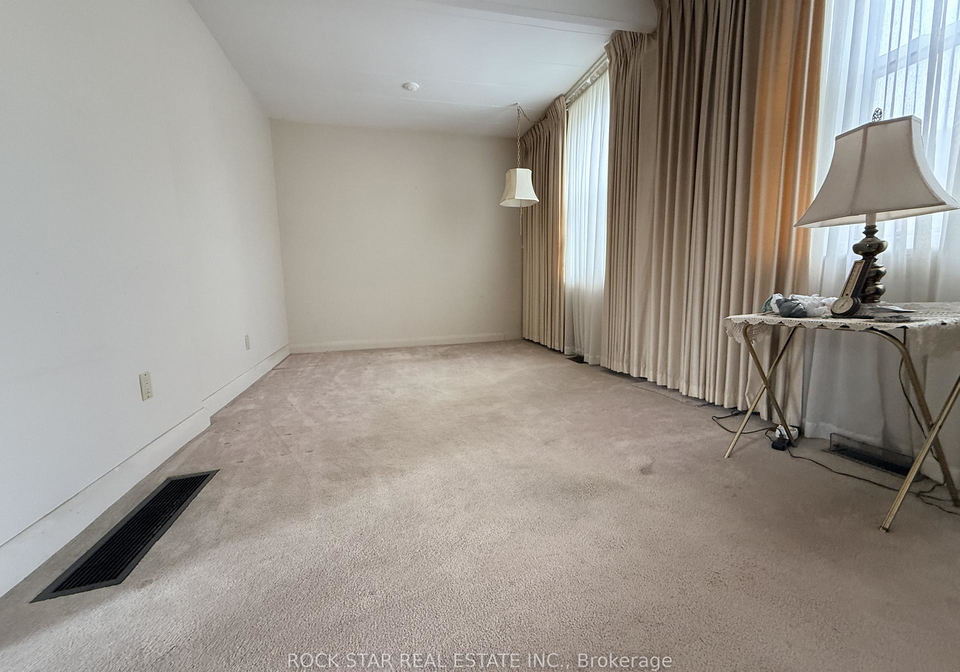 358-barton-street-e-hamilton-ontario-x13135022