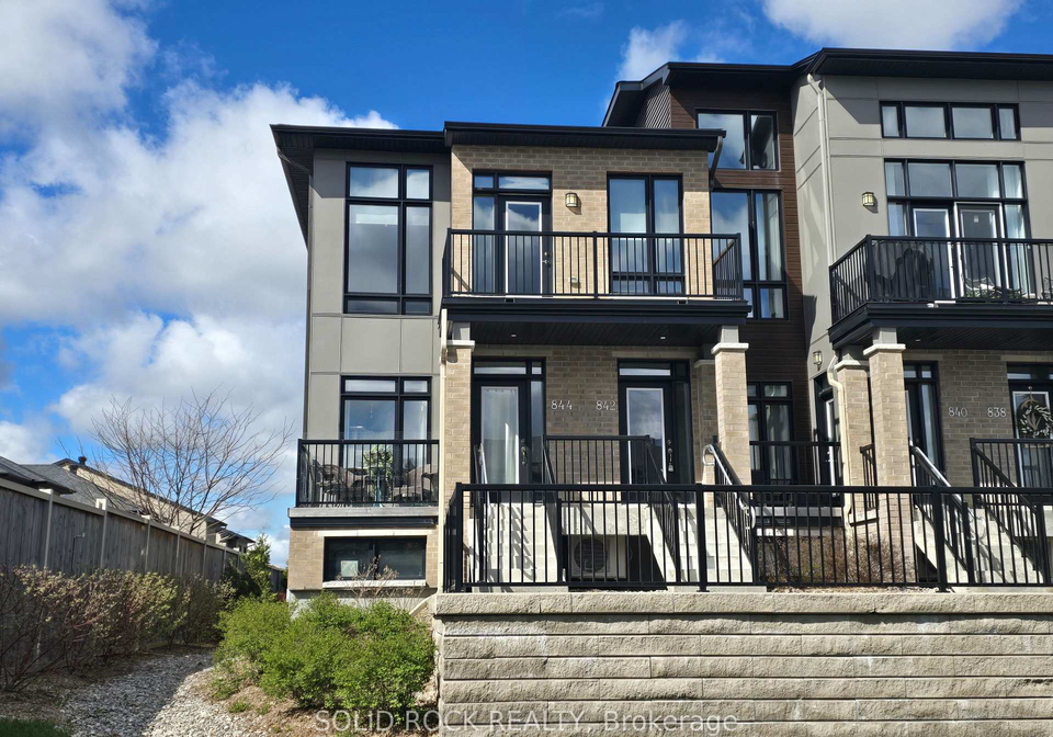 844-ralph-hennessy-avenue-ottawa-ontario-x13135074