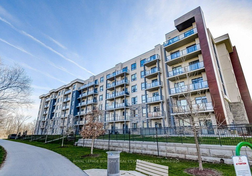 125-shoreview-place-hamilton-ontario-x13135146