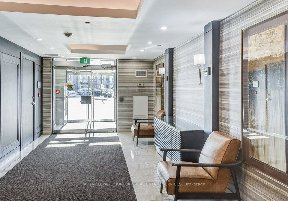 125-shoreview-place-hamilton-ontario-x13135146