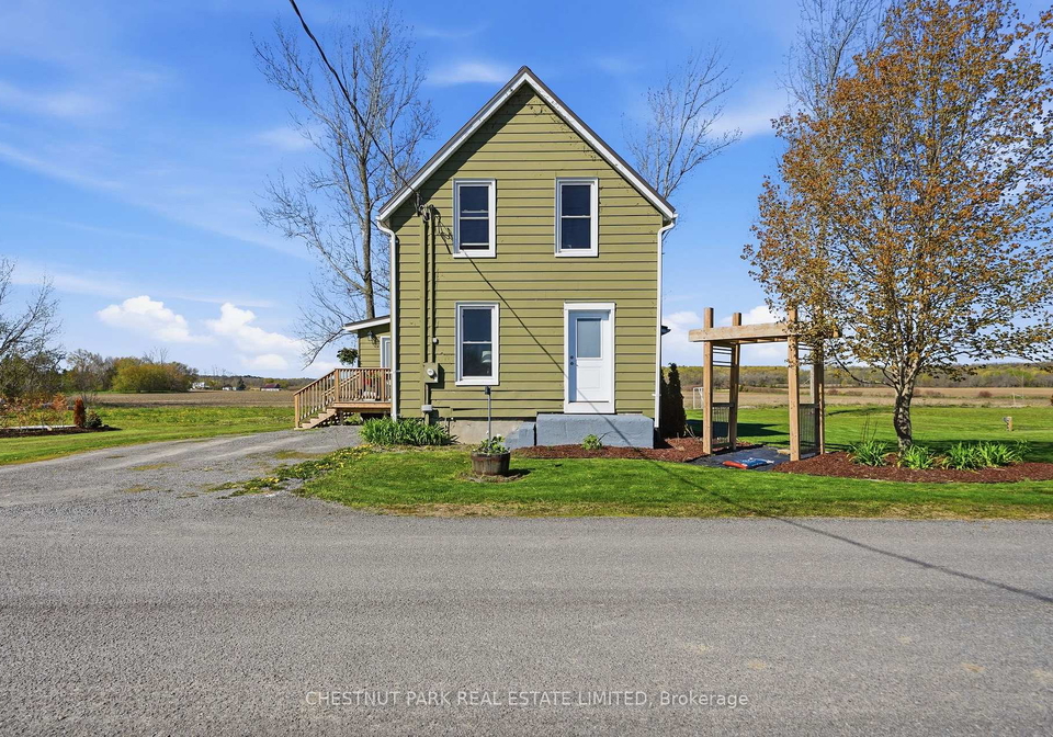 370-kaiser-crossroad-prince-edward-county-ontario-x13135156