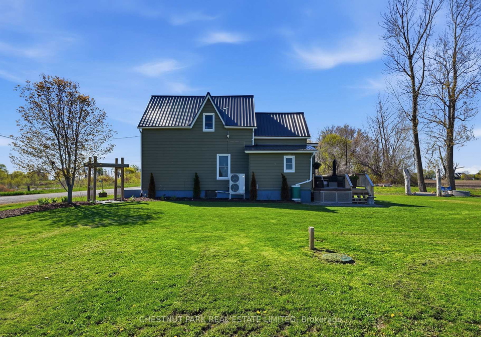 370-kaiser-crossroad-prince-edward-county-ontario-x13135156