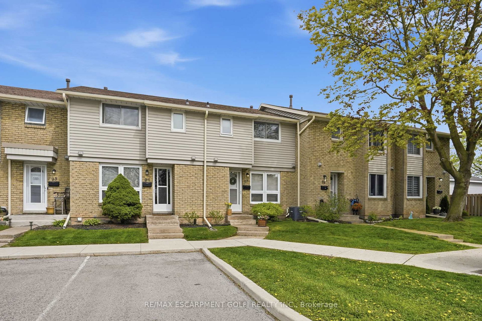 6767-thoroldsstone-road-niagara-falls-ontario-x13135278