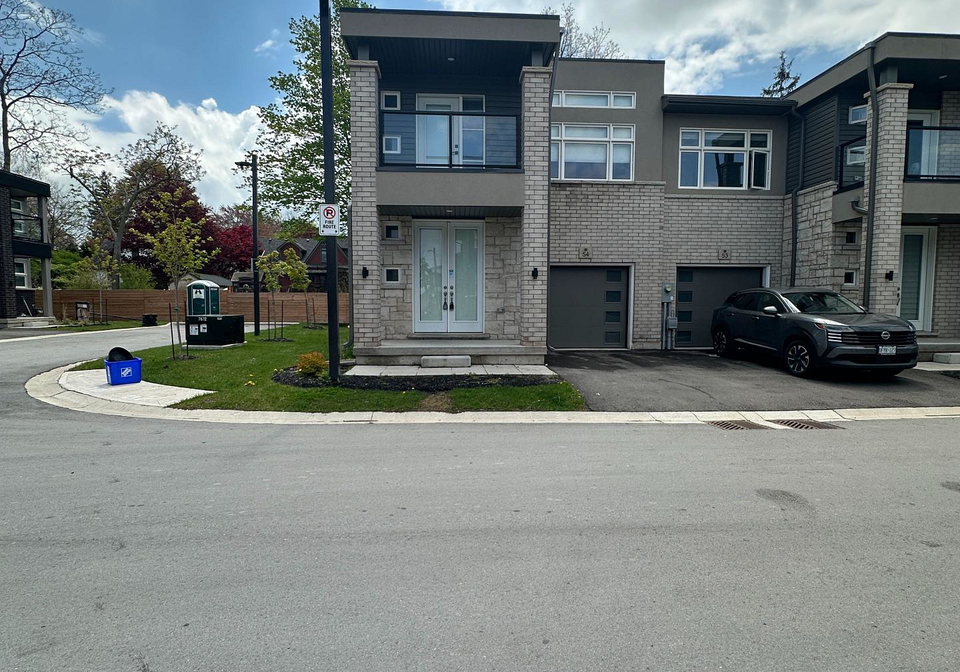 5672-dorchester-road-niagara-falls-ontario-x13135306