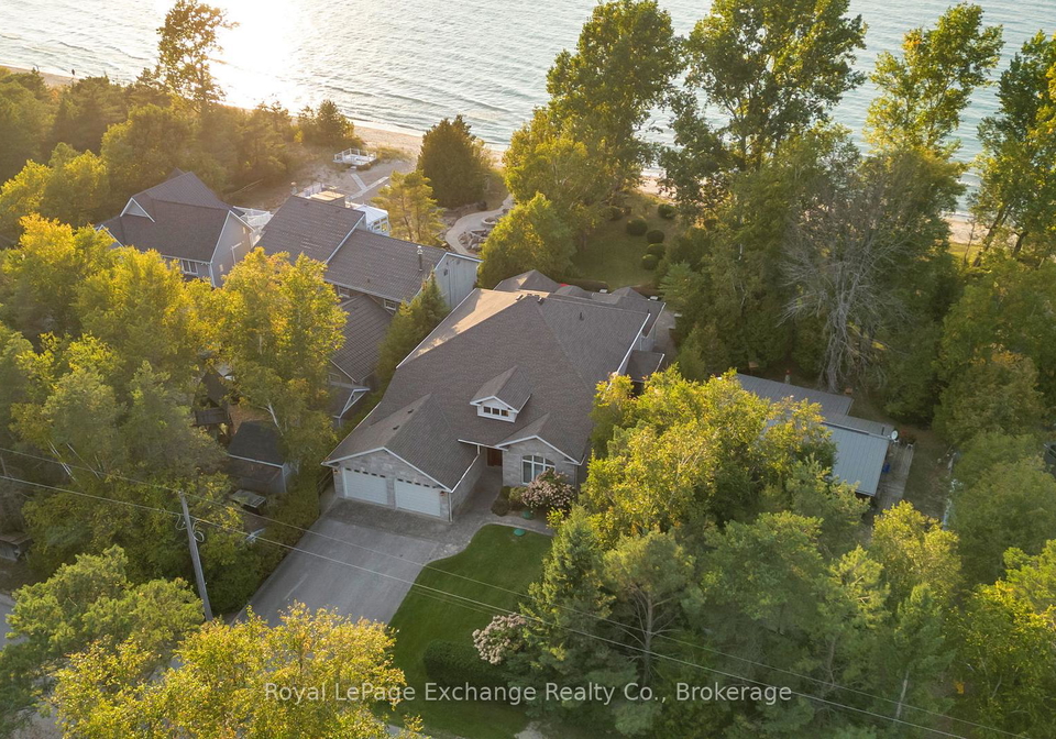82-bell-drive-huron-kinloss-ontario-x13135312