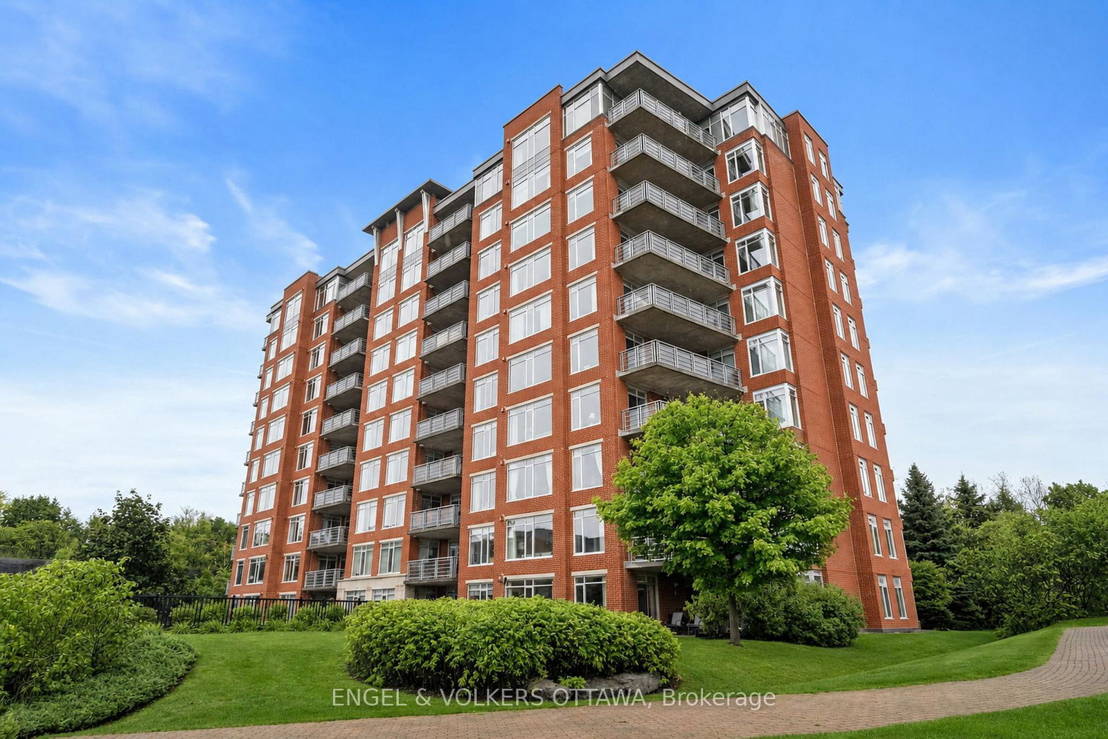 136-darlington-private-ottawa-ontario-x13135322