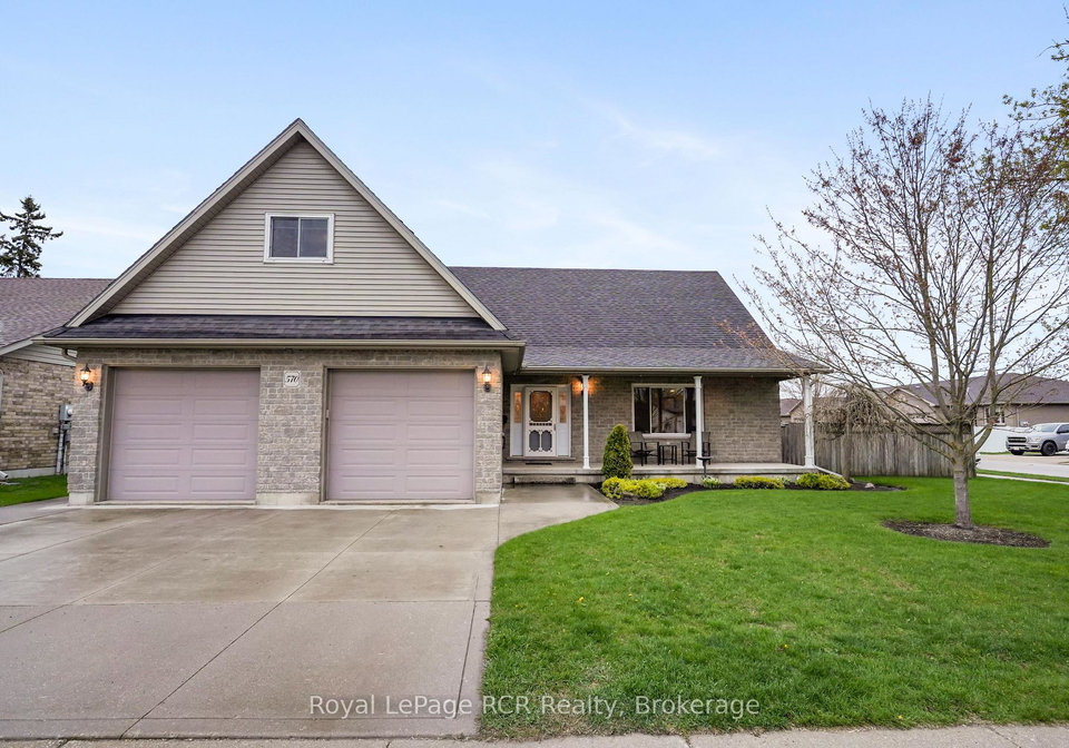 570-reserve-avenue-s-north-perth-ontario-x13135332