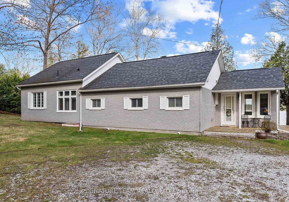 32b-lefty-lane-whitewater-region-ontario-x13135376