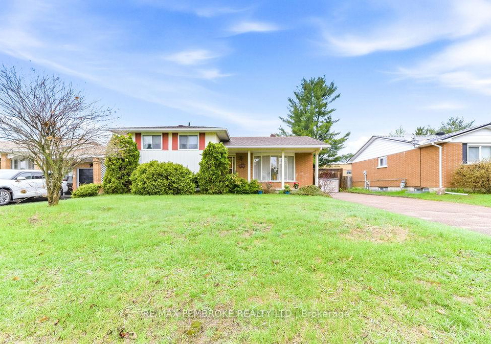 20-maple-avenue-petawawa-ontario-x13135384