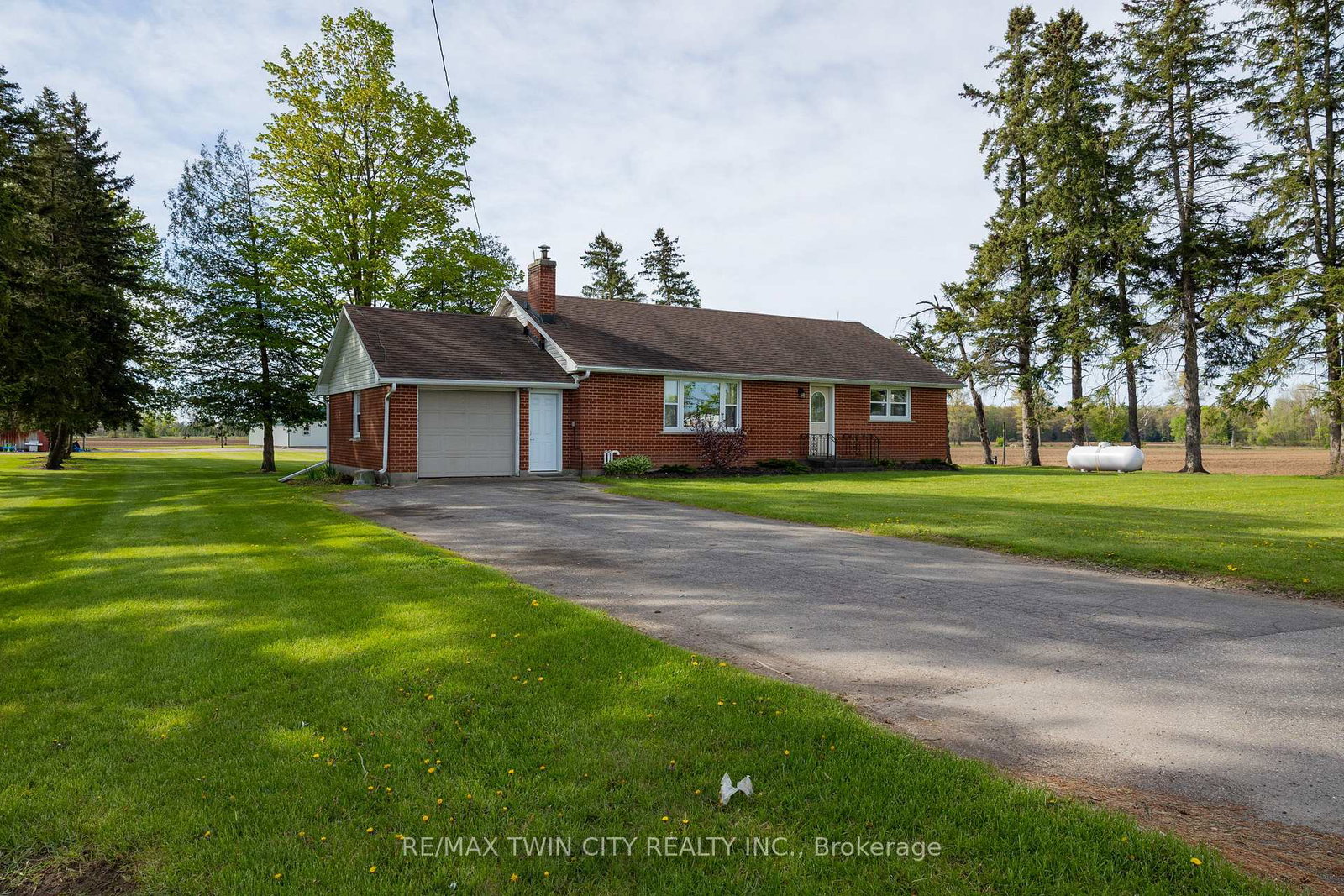 522-ellis-avenue-brant-ontario-x13135400