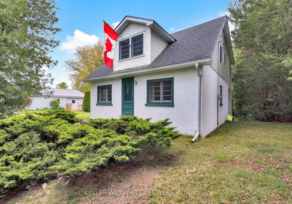 6493-west-parkway-drive-lambton-shores-ontario-x13135402