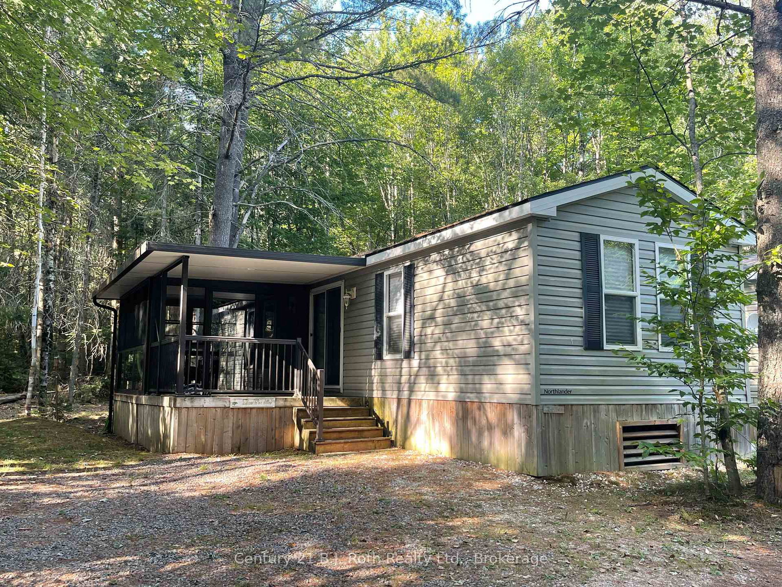 1047-bonnie-lake-camp-road-bracebridge-ontario-x13135518