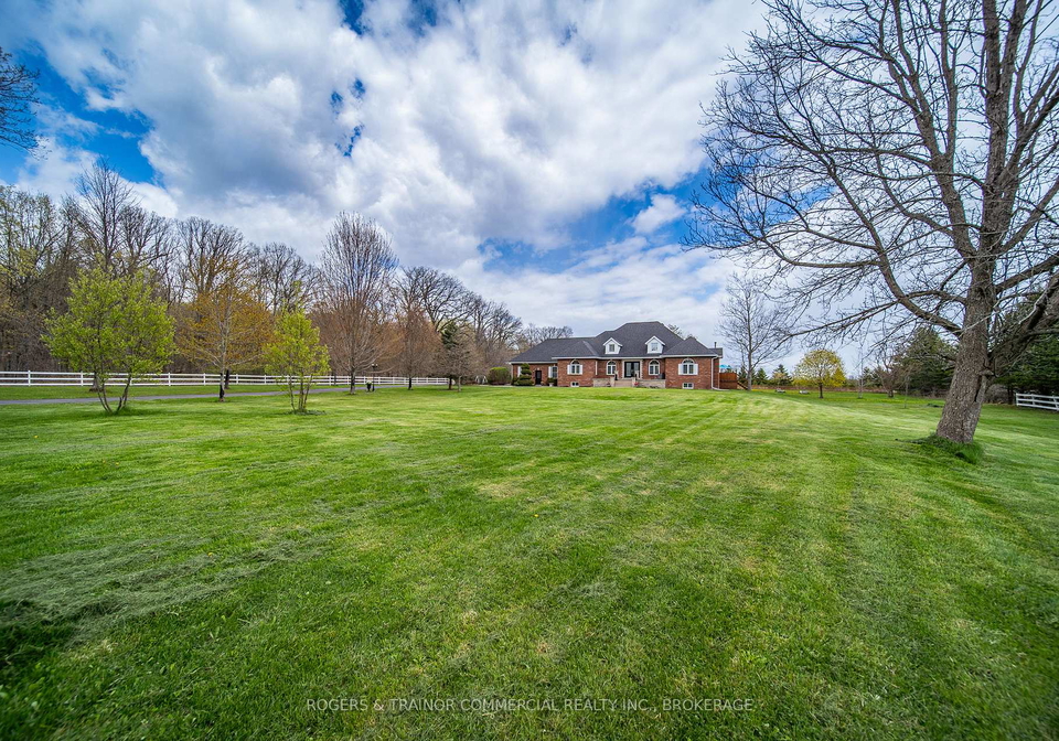 697-rogers-side-road-kingston-ontario-x13135532