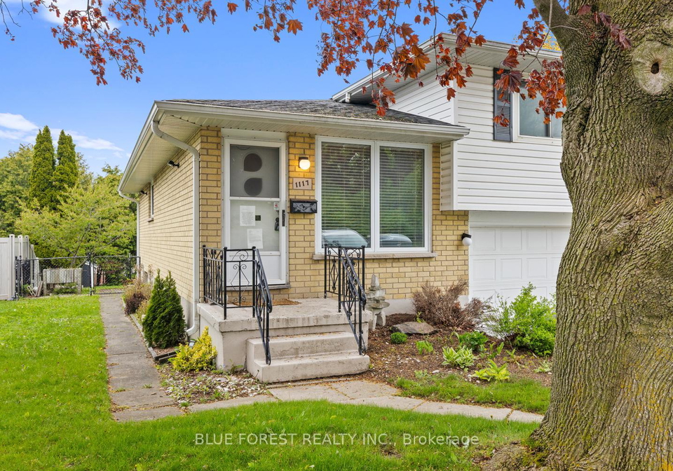 1117-byron-baseline-road-london-south-ontario-x13135604