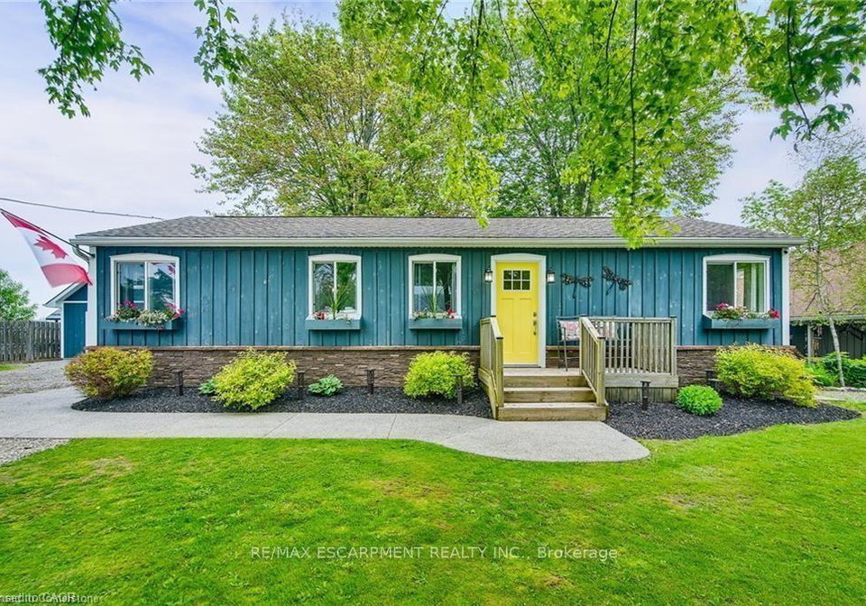 8-beach-road-haldimand-ontario-x13135750