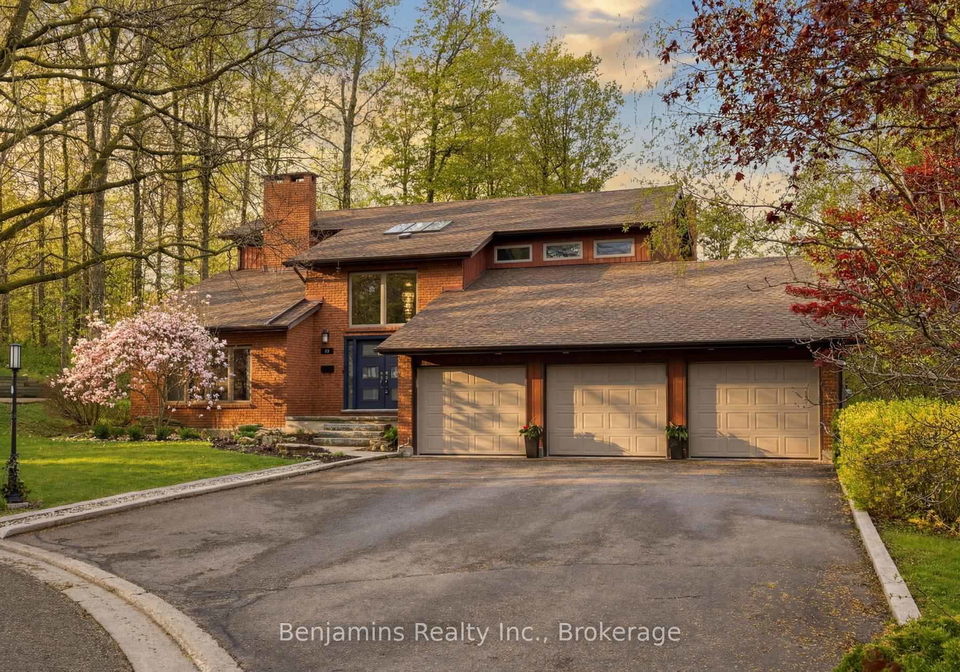 20-huntingdale-place-kitchener-ontario-x13135886