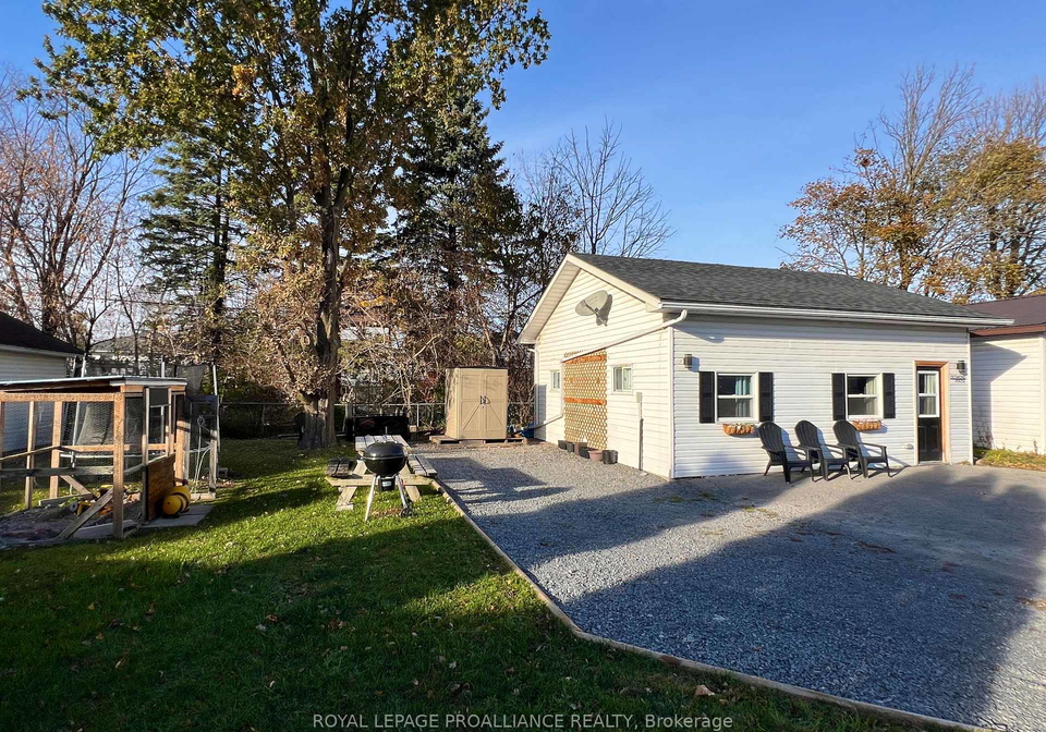 24-russell-street-belleville-ontario-x13135942