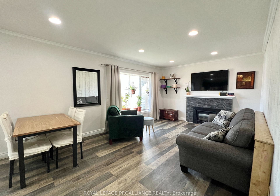 24-russell-street-belleville-ontario-x13135942