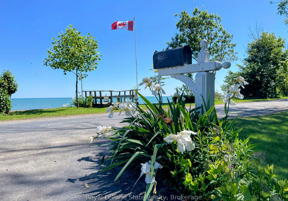 1323-lakeshore-road-haldimand-ontario-x13135966