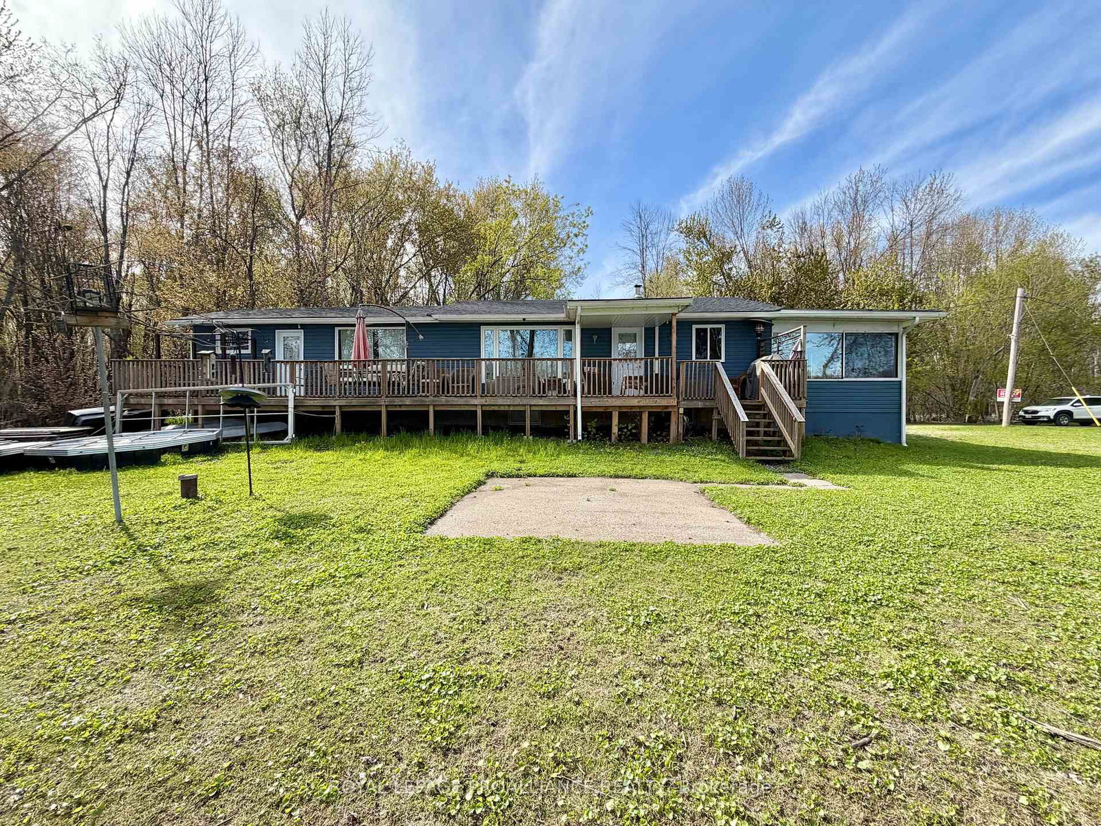 105-sanctuary-lane-belleville-ontario-x13136044