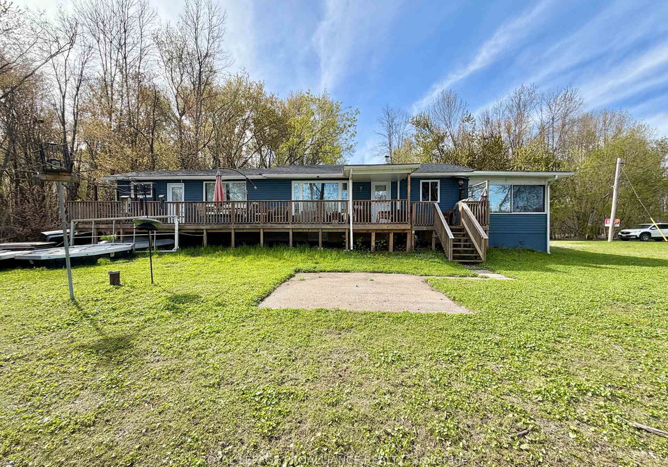 105-sanctuary-lane-belleville-ontario-x13136044