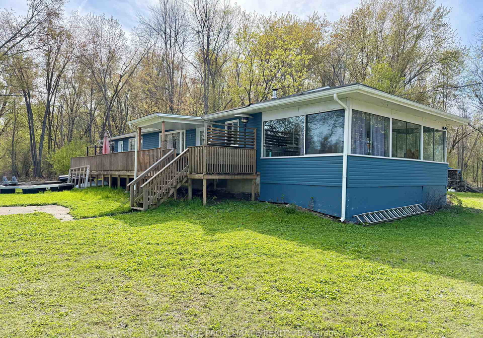105-sanctuary-lane-belleville-ontario-x13136044
