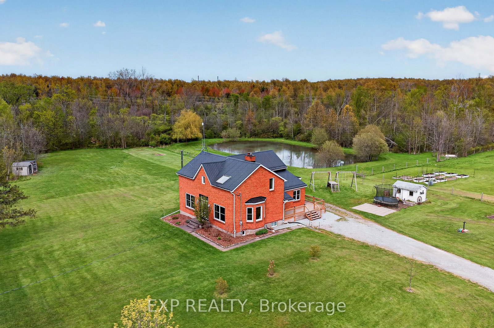 2266-pettit-road-fort-erie-ontario-x13136126