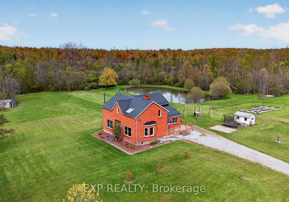 2266-pettit-road-fort-erie-ontario-x13136126