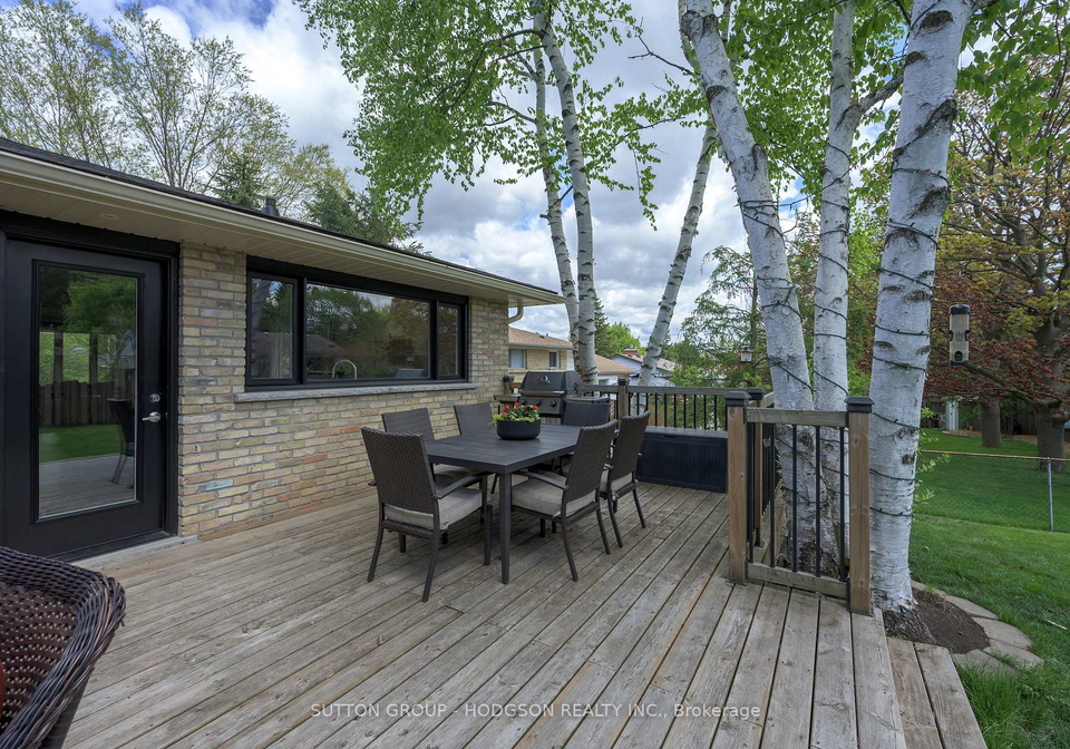 239-village-green-avenue-london-south-ontario-x13136148