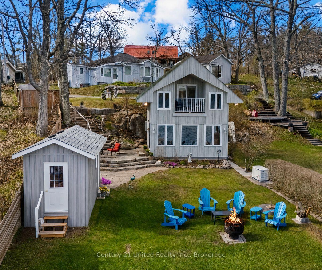 31-fire-route-28-north-kawartha-ontario-x13136290